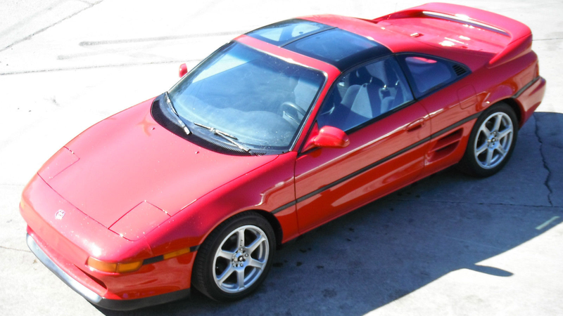 Illustration for article titled Ten Of The Best 2-Door Coupes You Can Buy On eBay For Less Than $10,000